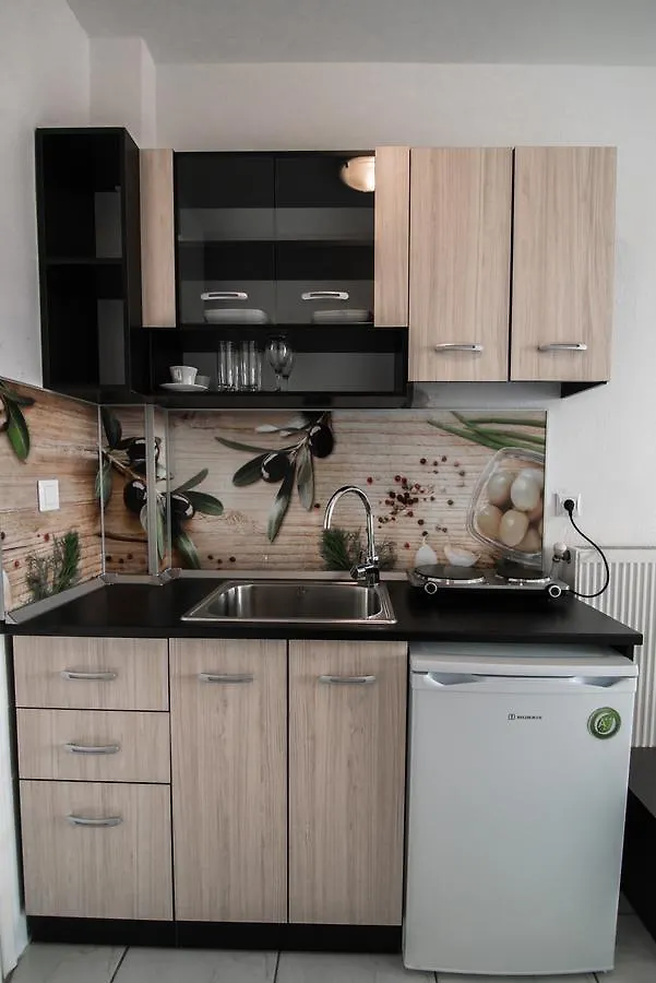 مولا كاليفا Dias Apartments شقة فندقية مولا كاليفا