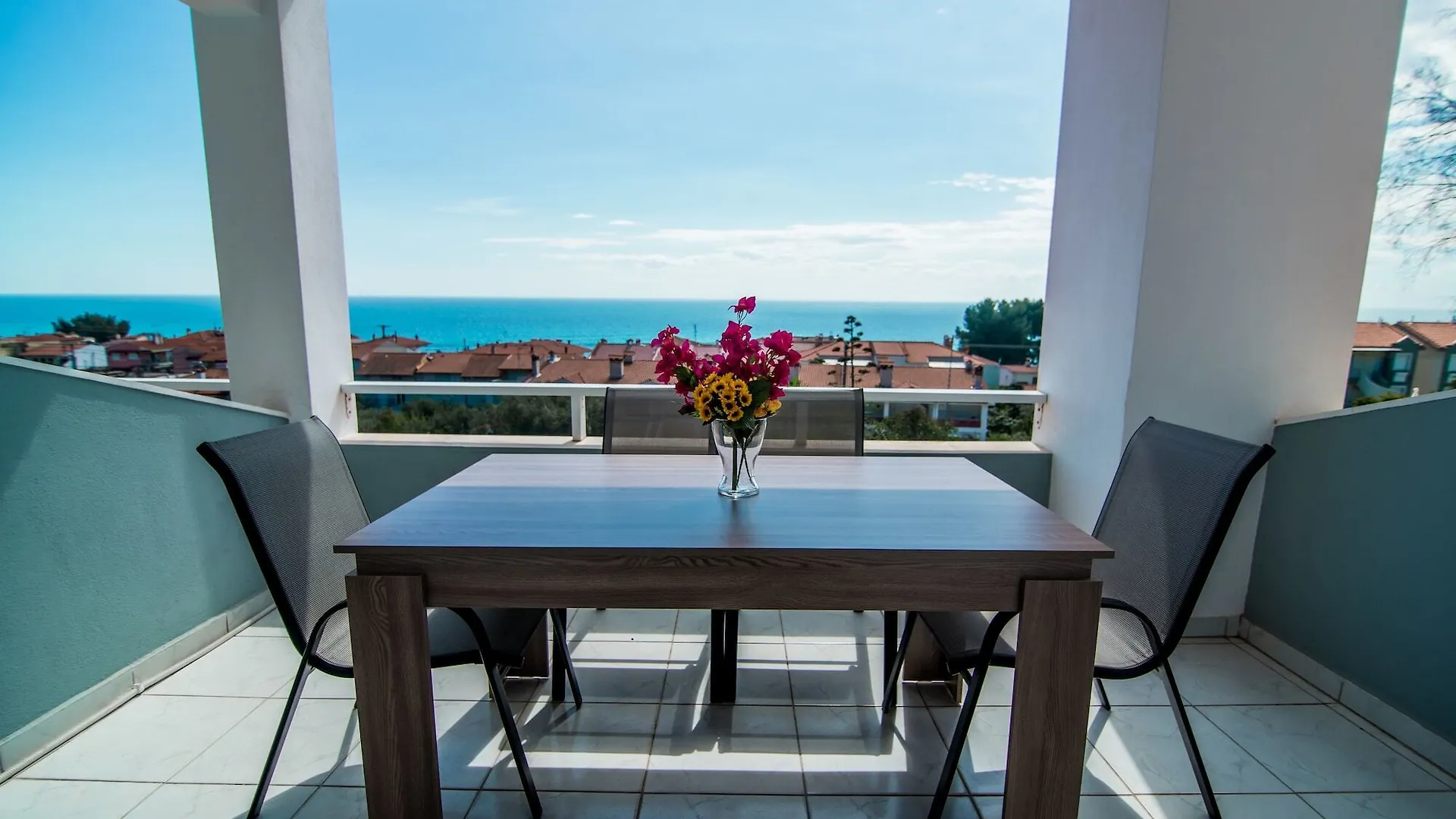 Dias Apartments Μόλα Καλύβα Ξενοδοχείο με διαμερίσματα